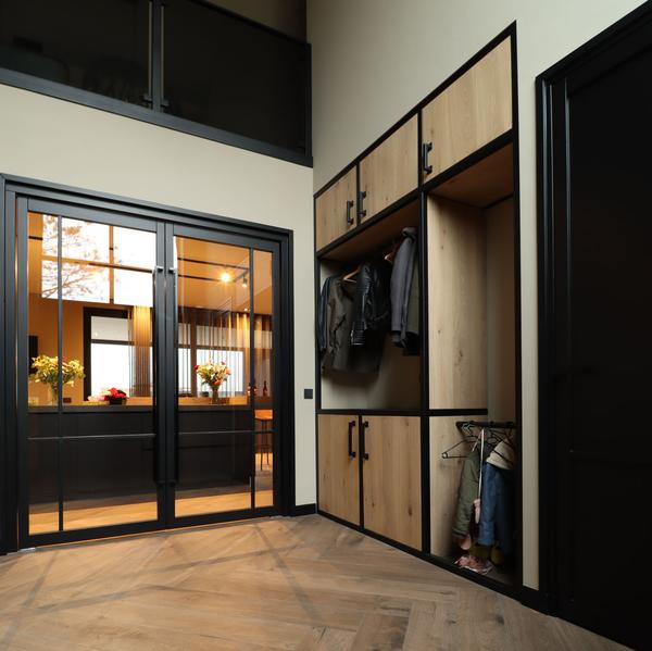 Kast in hal